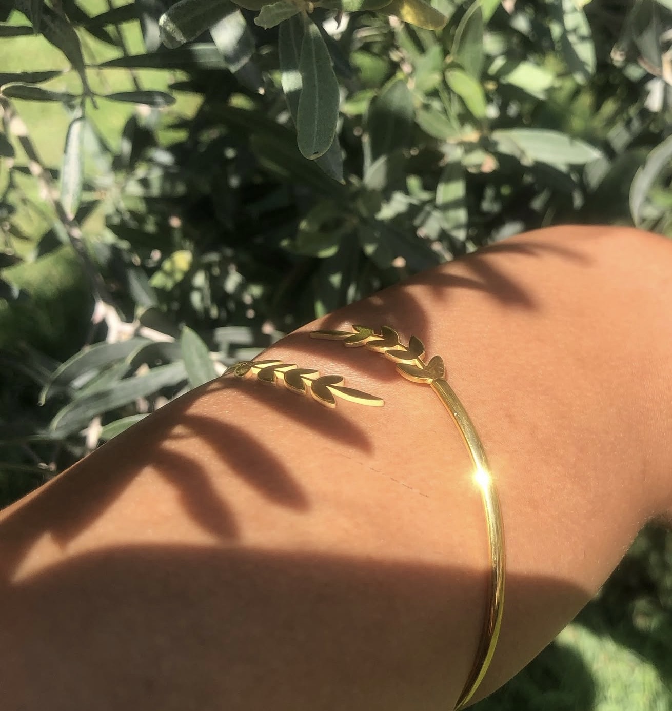 Zeytin Dalı Gümüş Kol Manşeti